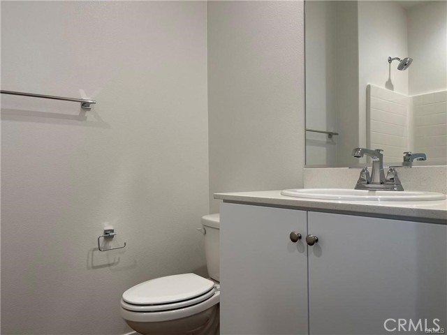 Detail Gallery Image 11 of 13 For 8324 Spirit St, Chino,  CA 91708 - 3 Beds | 2/1 Baths