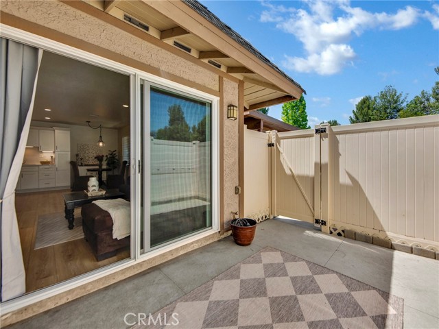 28839 Conejo View Drive, Agoura Hills CA: https://media.crmls.org/medias/ed67a1c2-c4cc-4277-aa2d-eeab11d86b2b.jpg