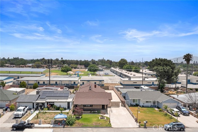 9649 Grace Street, Fontana CA: https://media.crmls.org/medias/ed68205c-da65-4fd6-9e95-f6cf968df332.jpg