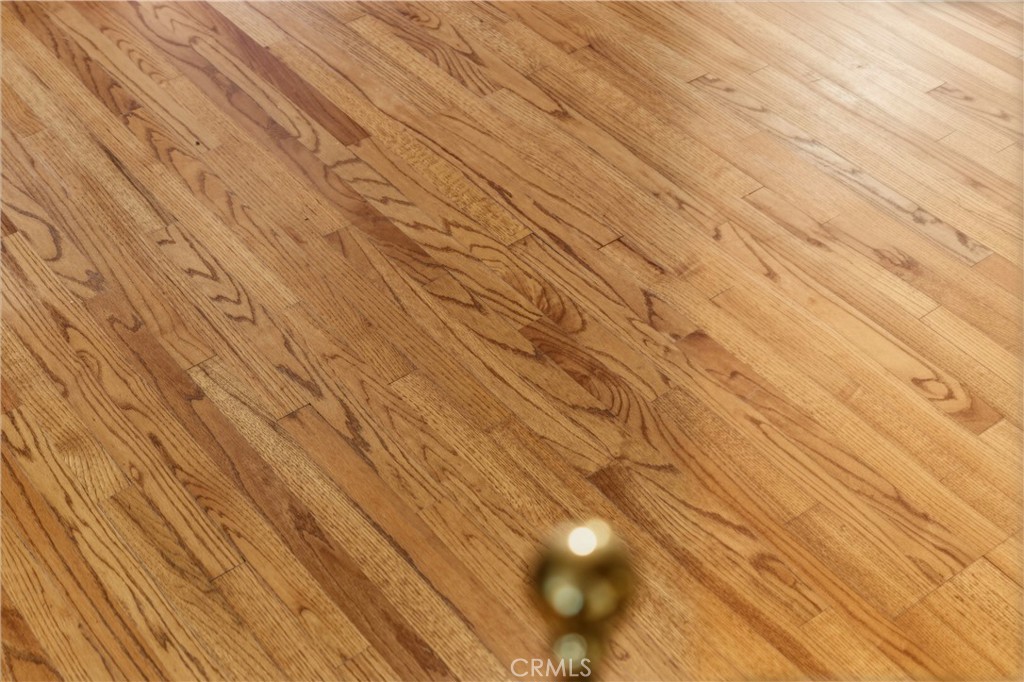 https://media.crmls.org/medias/ed68f240-5230-4590-ac75-689c1a7643ff.jpg?preset=X-Large