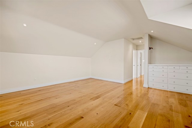 Detail Gallery Image 51 of 59 For 89 Rivo Alto Canal, Long Beach,  CA 90803 - 5 Beds | 3/1 Baths