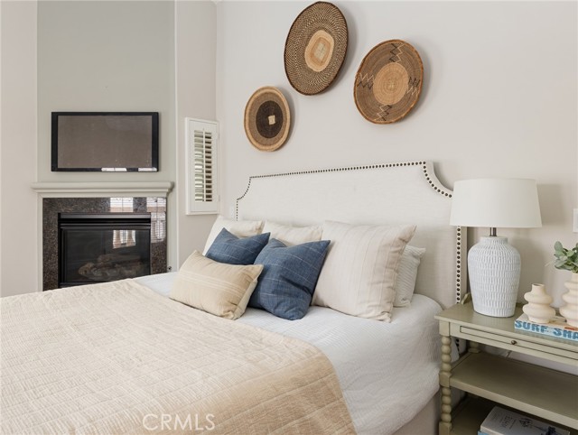 229 N Juanita Avenue, Redondo Beach CA: https://media.crmls.org/medias/ed69a593-dfb0-489d-b72b-b332d5419dfa.jpg