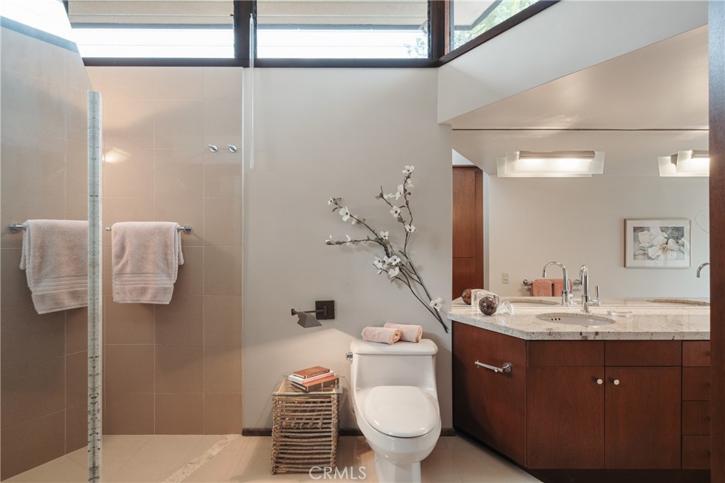 MLS #OC25145923 img 31