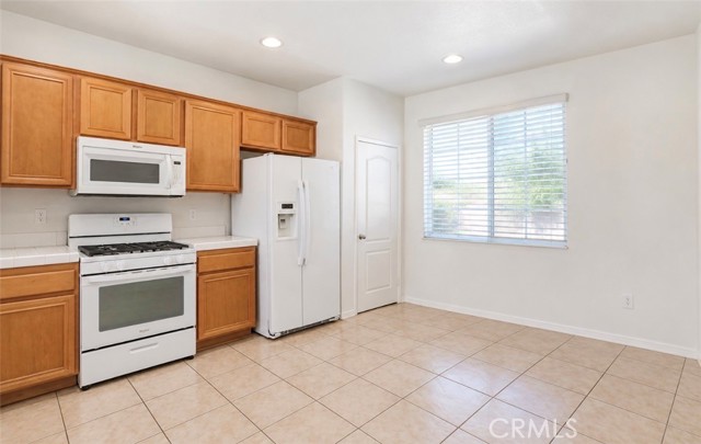 877 Peaceful Ln, San Jacinto, CA 92582 photo 6