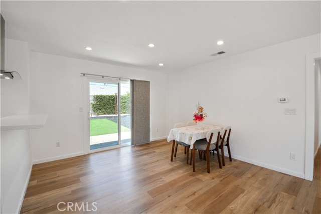 6091 Larchwood Drive, Huntington Beach CA: https://media.crmls.org/medias/ed6a8175-6587-4298-98f7-11df5709f243.jpg