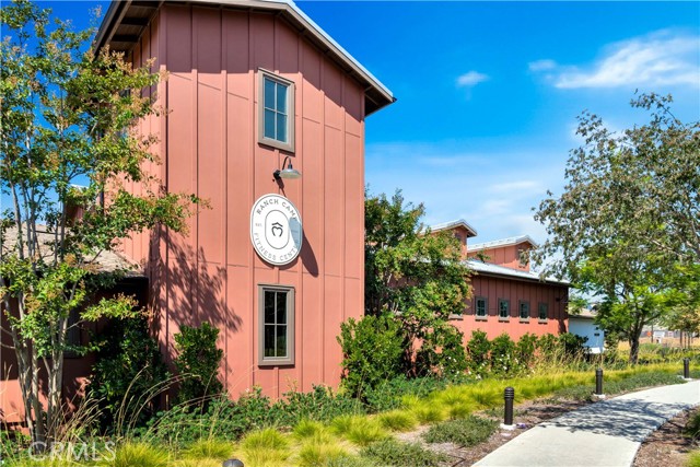 Detail Gallery Image 34 of 36 For 131 Equine Way, Rancho Mission Viejo,  CA 92694 - 2 Beds | 2/1 Baths