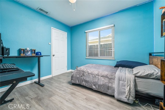 Detail Gallery Image 19 of 41 For 943 E Yale St, Ontario,  CA 91764 - 4 Beds | 2 Baths