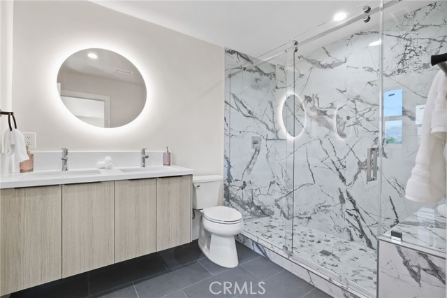 9425 Gierson Avenue, Chatsworth CA: https://media.crmls.org/medias/ed6cbf07-1e64-47fd-aa83-ed4786aa4216.jpg