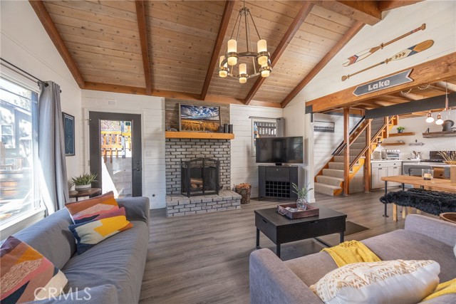 40189 Mahanoy Lane, Big Bear Lake, CA 92315