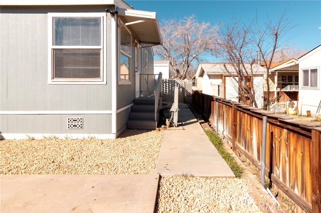 Detail Gallery Image 3 of 13 For 3524 E Avenue R #280,  Palmdale,  CA 93550 - 3 Beds | 3 Baths