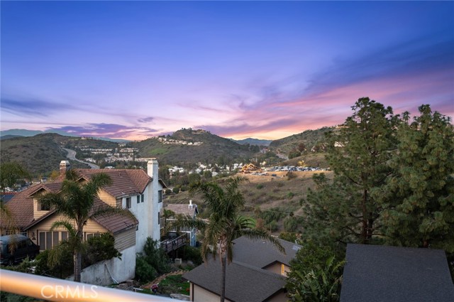 12402 Vista Panorama, North Tustin CA: https://media.crmls.org/medias/ed6da32c-0b4b-4ba4-ad04-921bb72beaea.jpg