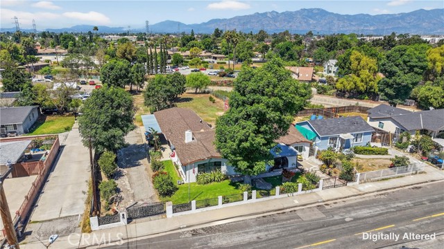 Image 4 of 63 For 357 Basetdale