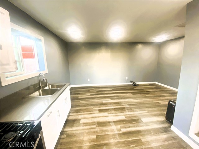 Detail Gallery Image 13 of 18 For 1616 W Palmer, Compton,  CA 90220 - 3 Beds | 2 Baths