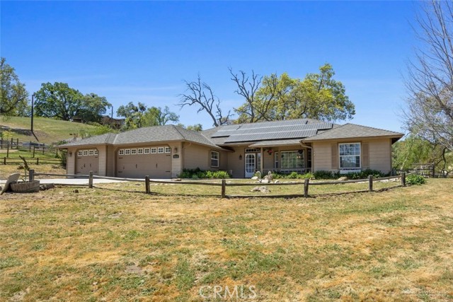 Detail Gallery Image 2 of 36 For 30261 Knight Ct, Tehachapi,  CA 93561 - 3 Beds | 2 Baths