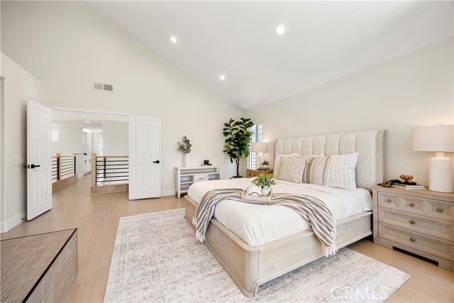 24876 Avenida Avalon, Laguna Hills CA: https://media.crmls.org/medias/ed708960-aed8-4112-8cd5-a5eff59df96e.jpg