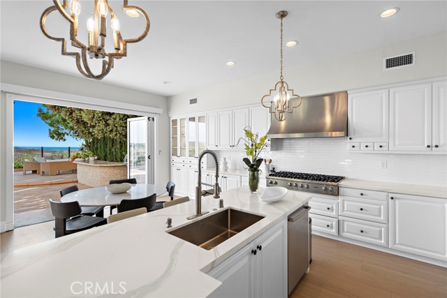 Detail Gallery Image 1 of 41 For 26 Faenza, Newport Coast,  CA 92657 - 4 Beds | 4/1 Baths