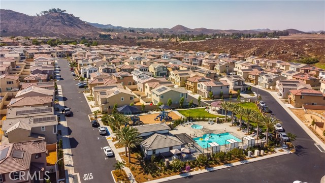 30310 Wild Oat Street, Murrieta CA: https://media.crmls.org/medias/ed710f2f-75b1-435d-a60b-917c4b2682ed.jpg