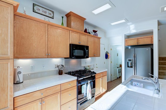 Detail Gallery Image 10 of 59 For 3838 Moody, Clovis,  CA 93619 - 2 Beds | 2/1 Baths