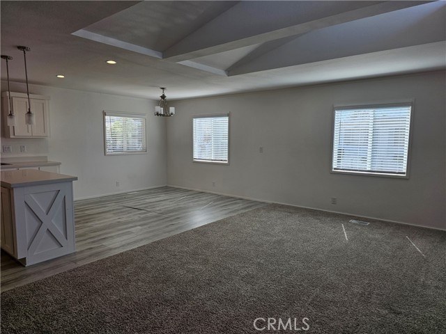 Detail Gallery Image 11 of 15 For 1560 Massachussetts Ave #94,  Riverside,  CA 92570 - 3 Beds | 2 Baths