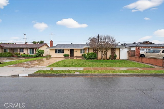 Front Image Thumbnail for CRIG26014488