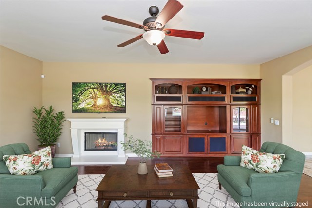 16183 Village Meadow Drive, Riverside CA: https://media.crmls.org/medias/ed730277-c694-4bd7-8e2b-be9c2b0881a5.jpg