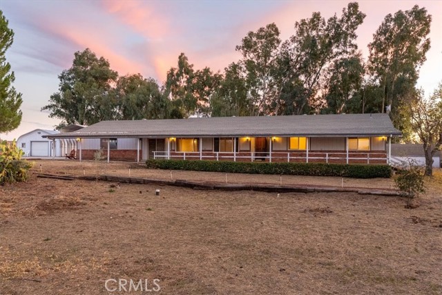 Detail Gallery Image 5 of 59 For 6935 Chardonnay Rd, Paso Robles,  CA 93446 - 4 Beds | 3 Baths