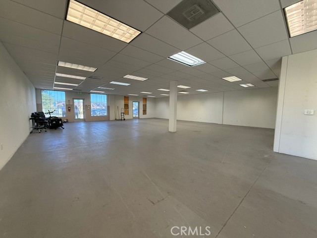 31294 The Old Road, Castaic, California 91384, ,Commercial Lease,For Rent,31294 The Old Road,CRSR25018109