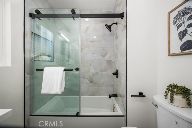 Detail Gallery Image 20 of 31 For 2612 Manhattan Beach Bld, Gardena,  CA 90249 - 3 Beds | 2 Baths