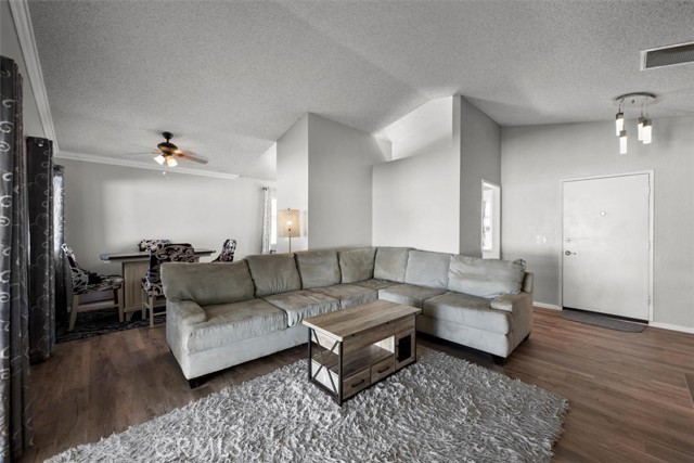 Detail Gallery Image 6 of 52 For 29639 Avenida De Sereno, Menifee,  CA 92586 - 2 Beds | 2 Baths