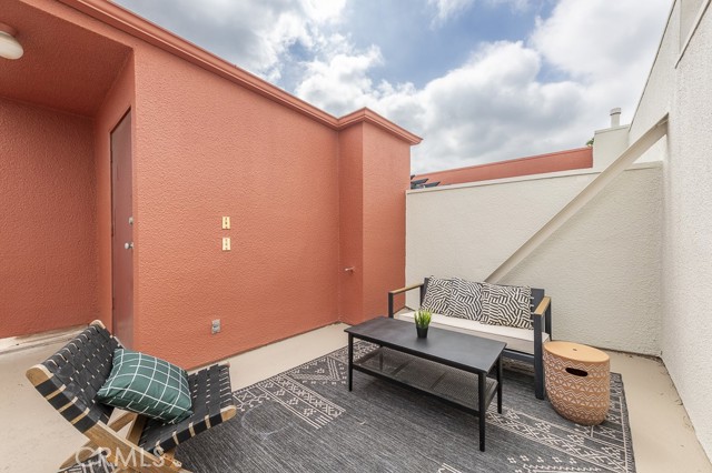 Detail Gallery Image 26 of 31 For 4350 Stern Ave #3,  Sherman Oaks,  CA 91423 - 1 Beds | 1/1 Baths