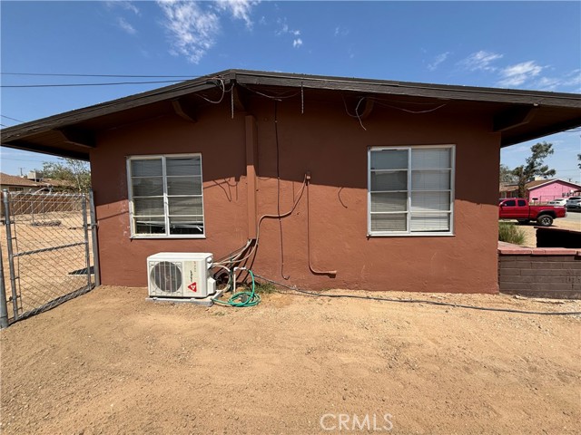 Detail Gallery Image 5 of 41 For 6024 Baileya Ave, Twentynine Palms,  CA 92277 - – Beds | – Baths