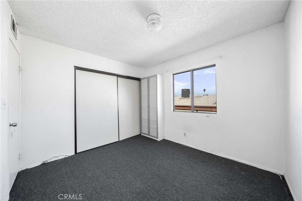 MLS #WS25239022 image #16