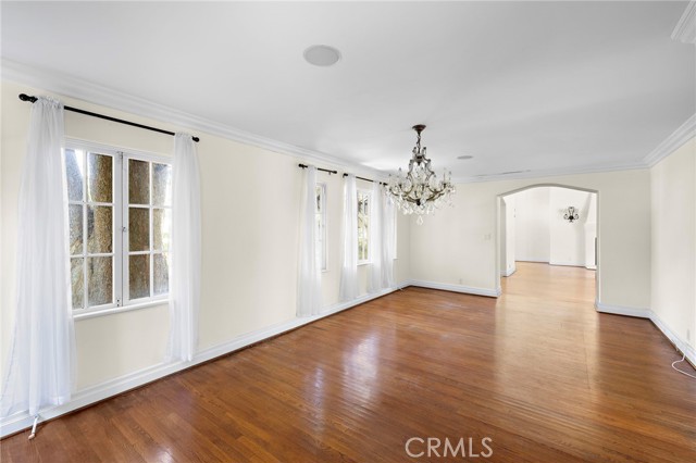 1181 Old Mill Rd, San Marino CA: https://media.crmls.org/medias/ed755344-1209-45f0-80aa-84e08cb8c165.jpg