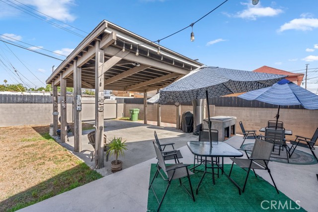 1417 W Gage Avenue, Los Angeles CA: https://media.crmls.org/medias/ed75cf94-0562-4065-873c-0c1575dffa48.jpg