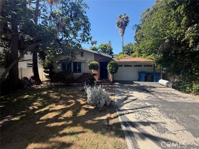 10862 Fruitland DR