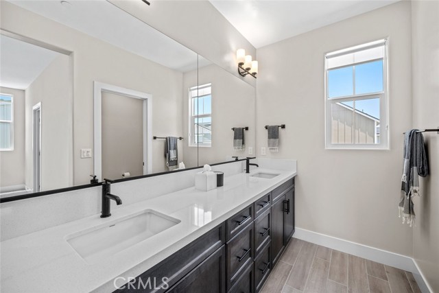 151 Earthwood Lane, San Luis Obispo CA: https://media.crmls.org/medias/ed76a1f5-e928-445d-a459-eae061813c8e.jpg