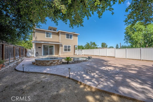25252 Atwood Boulevard, Newhall CA: https://media.crmls.org/medias/ed76dc08-3e9e-4bcb-a727-3238defe4907.jpg