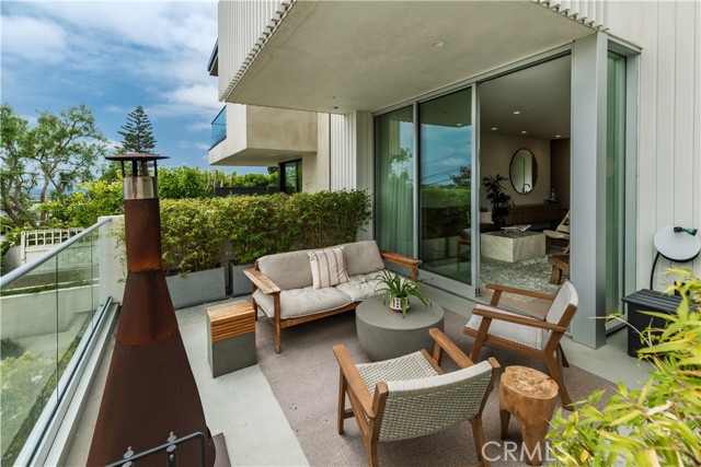 68 E F Street, Encinitas CA: https://media.crmls.org/medias/ed76ed87-1b1e-4880-a53b-712fdc0652bb.jpg