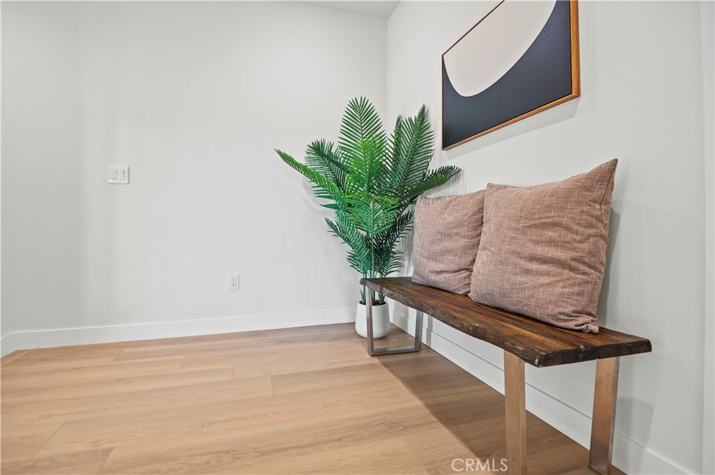 MLS #OC25253877 image #25