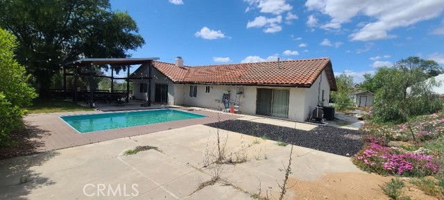 Detail Gallery Image 27 of 32 For 17011 via Los Caballeros, Riverside,  CA 92504 - 5 Beds | 2 Baths