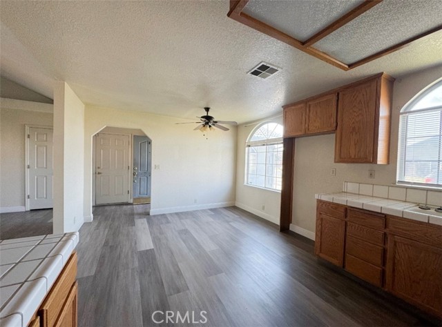 Detail Gallery Image 5 of 22 For 8628 Cameo Way, Hilmar,  CA 95324 - 3 Beds | 2 Baths