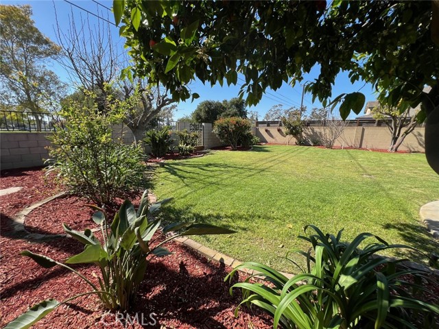 Detail Gallery Image 64 of 71 For 16591 Busby Ln, Huntington Beach,  CA 92647 - 5 Beds | 2 Baths