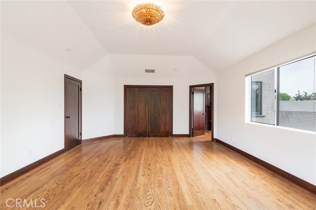 Detail Gallery Image 26 of 39 For 1949 N Catalina Street, –,  CA 90027 - 6 Beds | 5 Baths