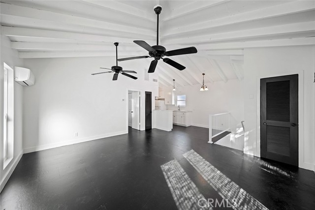 Detail Gallery Image 9 of 33 For 435 Dahlia Ave, Corona Del Mar,  CA 92625 - 3 Beds | 3 Baths