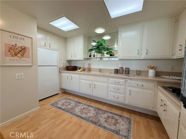 Detail Gallery Image 17 of 37 For 13410 Saint Andrew's Dr 70e,  Seal Beach,  CA 90740 - 2 Beds | 1 Baths