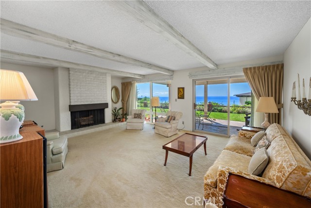 Detail Gallery Image 5 of 32 For 3426 Gulfcrest Dr, Rancho Palos Verdes,  CA 90275 - 3 Beds | 2 Baths