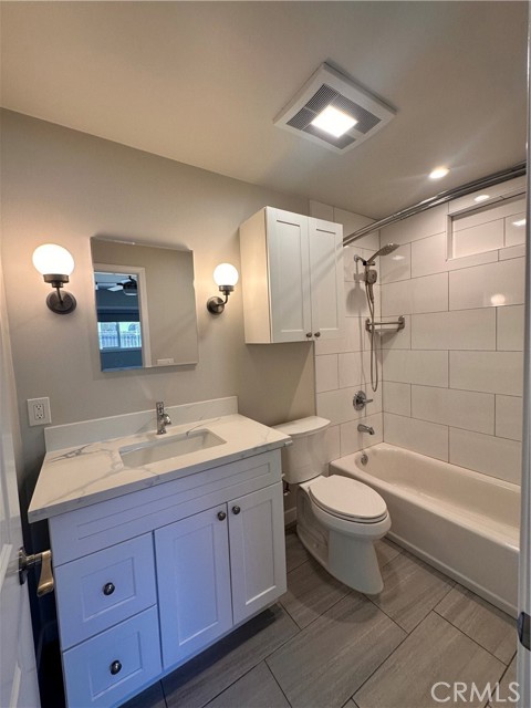 11919 Hemlock Street, El Monte CA: https://media.crmls.org/medias/ed7c3af5-77e6-4fec-8107-8914e18b5888.jpg