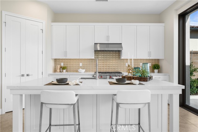 146 Tomahawk, Irvine CA: https://media.crmls.org/medias/ed7c98ac-e56d-4006-b88e-0587ea11091f.jpg