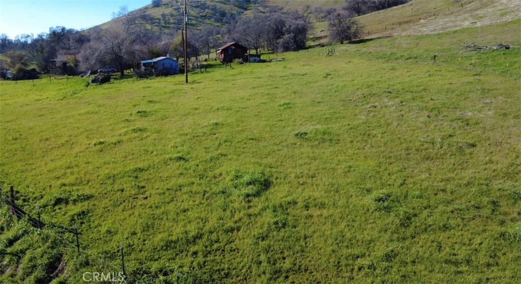 https://media.crmls.org/medias/ed7ca62b-592b-4166-b523-a73bb0a7996c.jpg?preset=X-Large