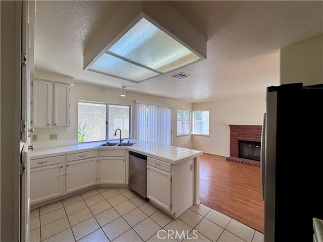 31585 Corte Salinas, Temecula CA: https://media.crmls.org/medias/ed7db892-1adb-4cda-a1cc-d78a56d6ebf2.jpg